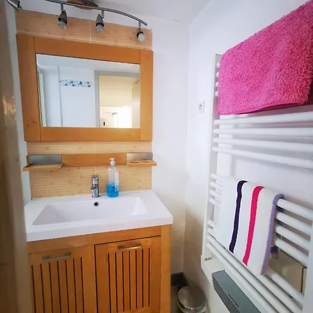 Les Grands Pins Holiday home Fiquefleur-Equainville