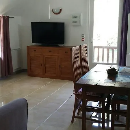 Les Grands Pins Ferienhaus Fiquefleur-Équainville